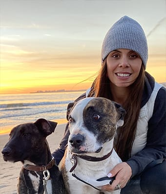 Aylish, Santa Cruz County Veterinarian Assisstant